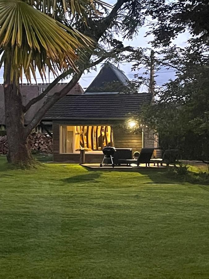Les Gites de Claire Saint-Gatien-des-Bois Extérieur photo